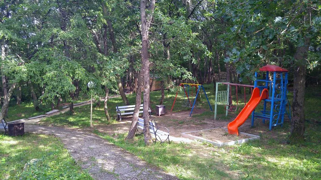 Europroperties Nikea Park غولدن ساندز